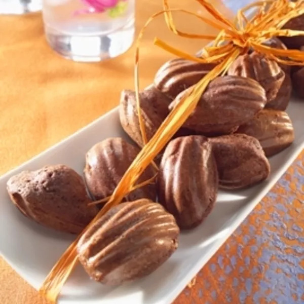 Madeleines au chocolat et zeste de citron vert