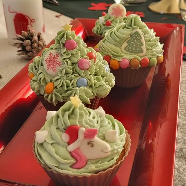 Cup'cakes de fêtes hyper moelleux coeur nutella