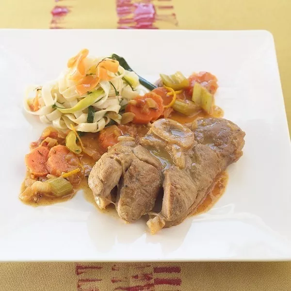 Osso bucco à l'orange et tagliatelles de légumes