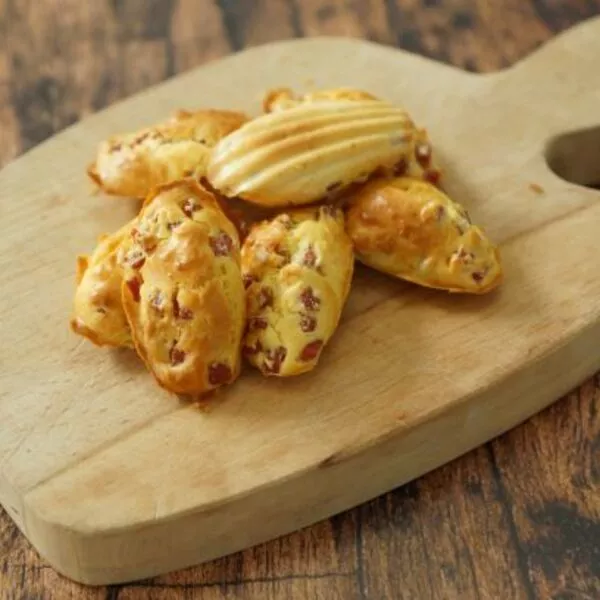 Madeleines allégées au bacon