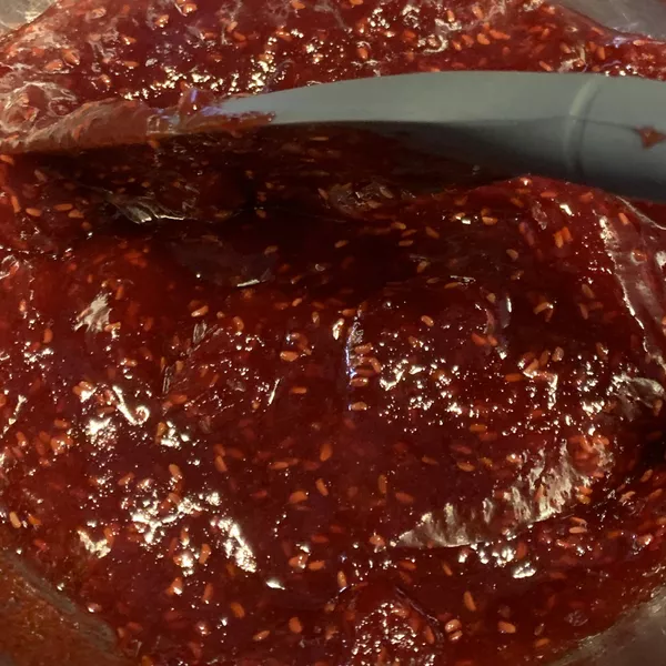 Confiture de framboise pour macarons
