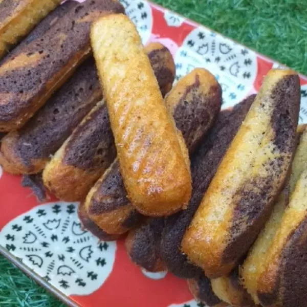 Madeleines marbrée allongées