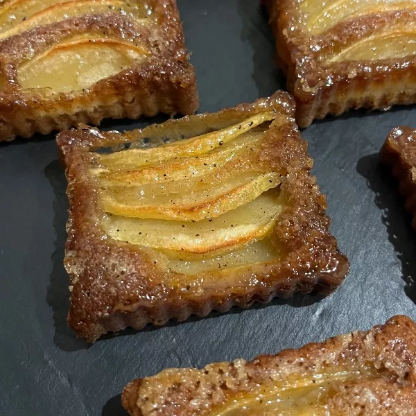 Gâteaux caramélisés aux pommes