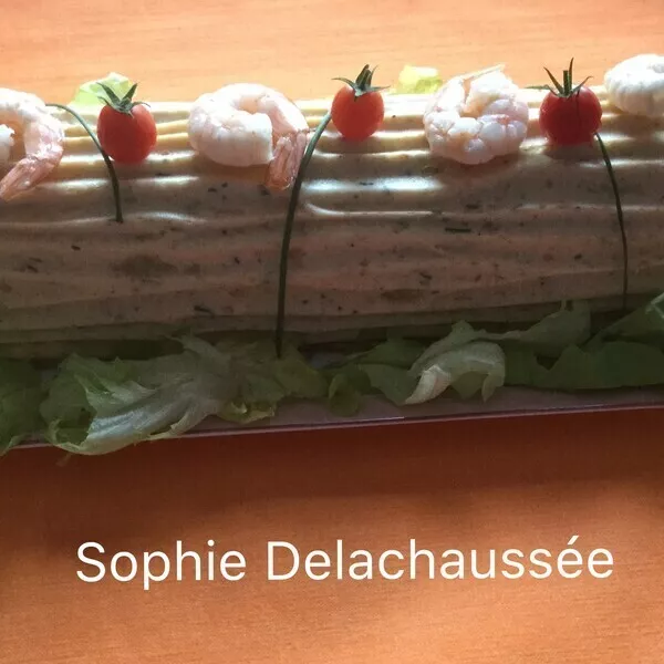 Bûche de Saumon aux Crevettes Roses