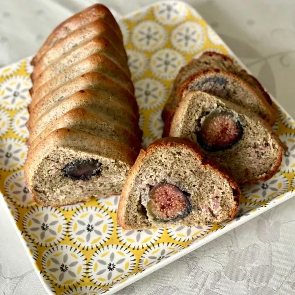 Cake au jambon et à la figue fraiche