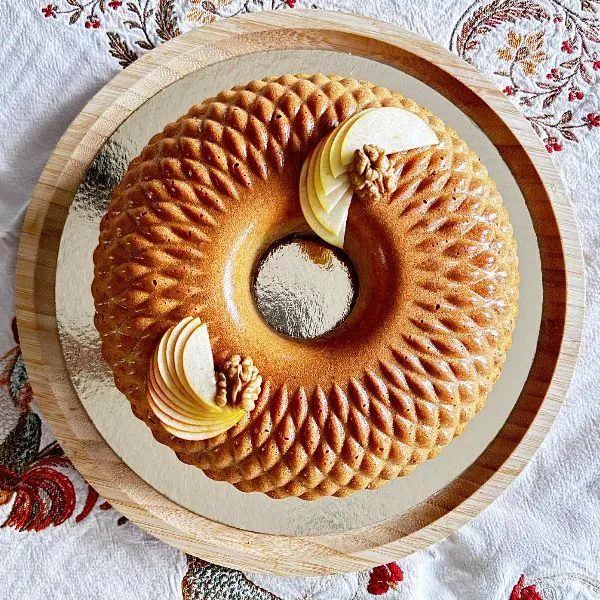 Gâteau aux pommes et noix