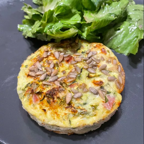 Moelleux courgettes, jambon et fêta 