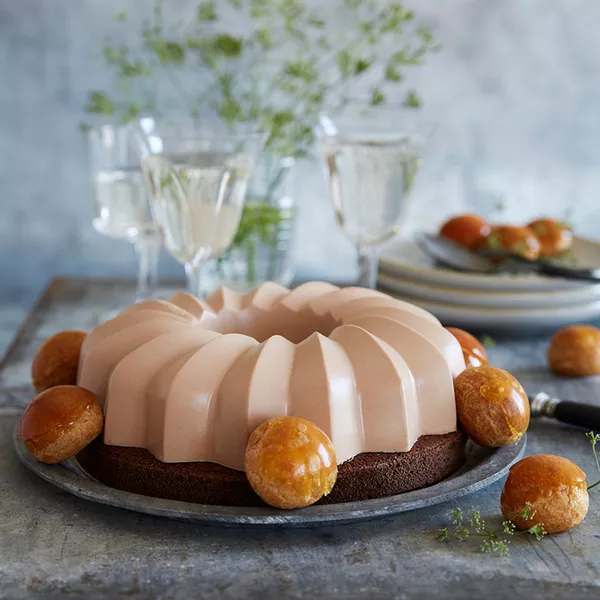 St-Honoré au chocolat au lait et mandarine