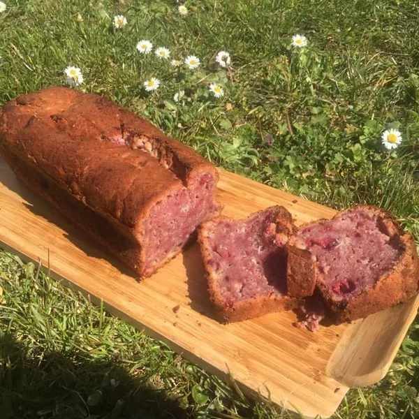 Cake framboises chocolat blanc