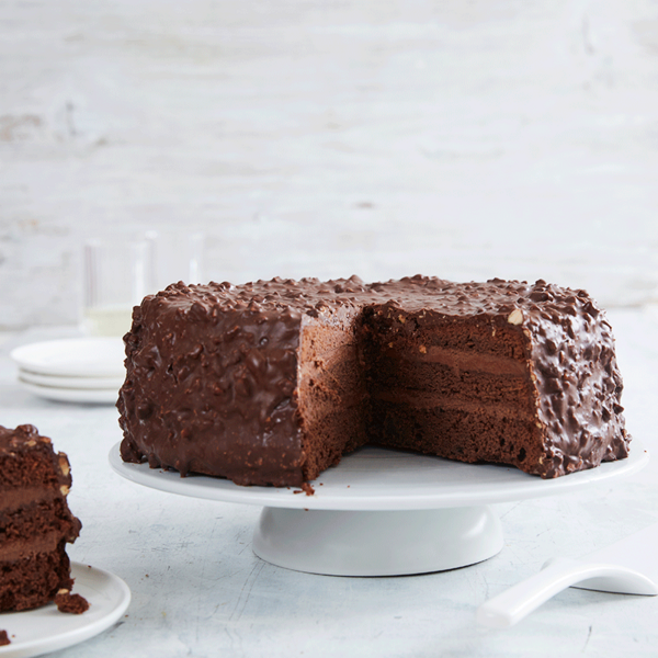 Layer cake au chocolat, glaçage rocher