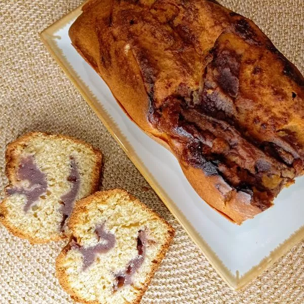 Cake marbré à la confiture 