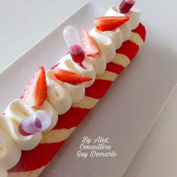 Roulé rayé aux fraises