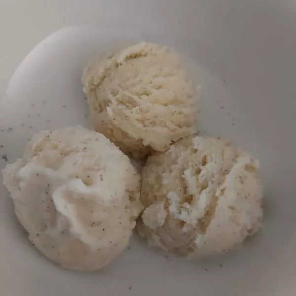 Glace vanille à la børéalia sans mix et sans oeufs
