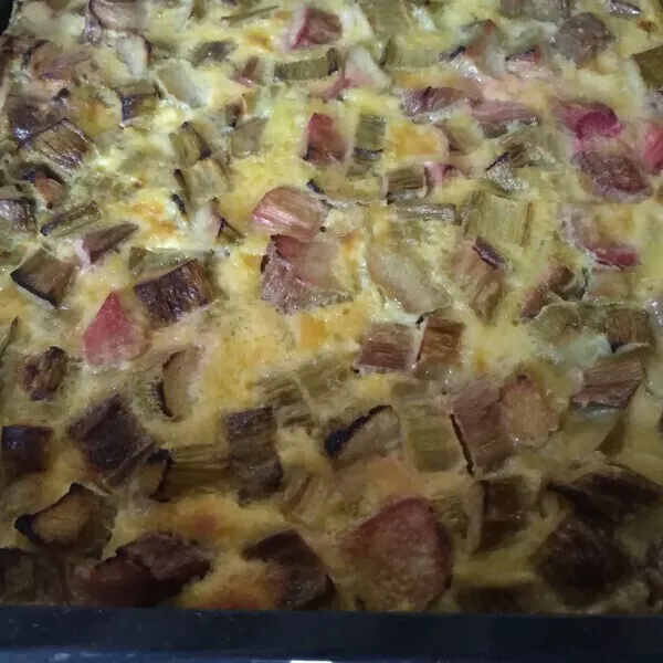 Clafoutis à la rhubarbe