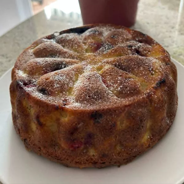 Gâteau à la rhubarbe fruits rouges