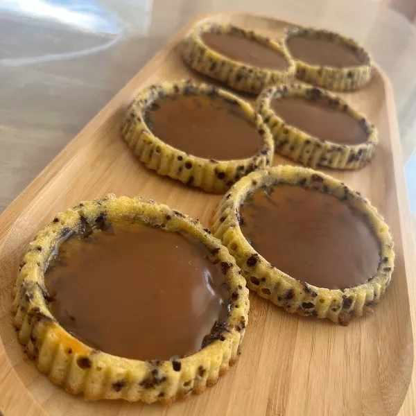 Tartelettes tigrées caramel beurre salé 
