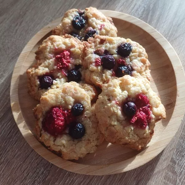 Cookies Chocolat blanc, fruits rouges et amandes