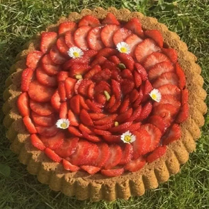 Tarte rhubarbe et Fraises