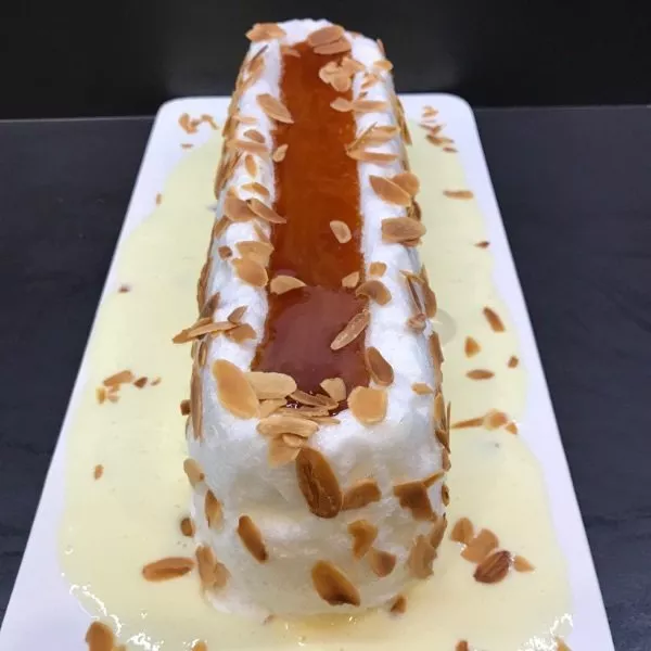 Bûche comme une île flottante 