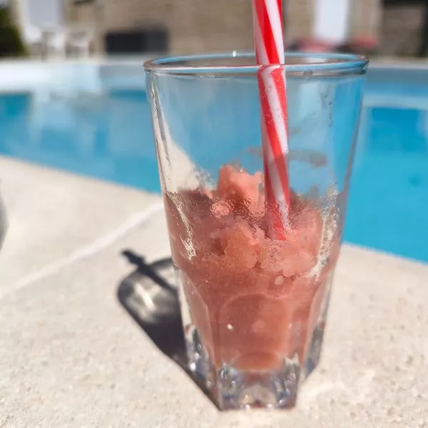 Granité ou milkshake pêche fraise Hyperprotéiné