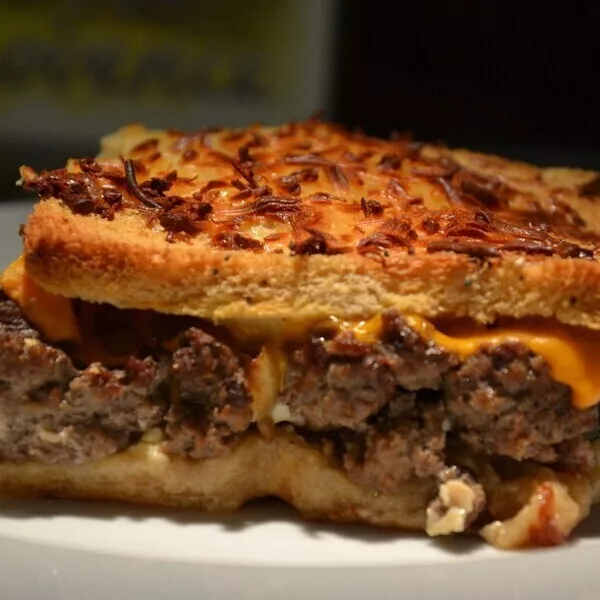 CROQUE HAMBURGER  TABLETTE