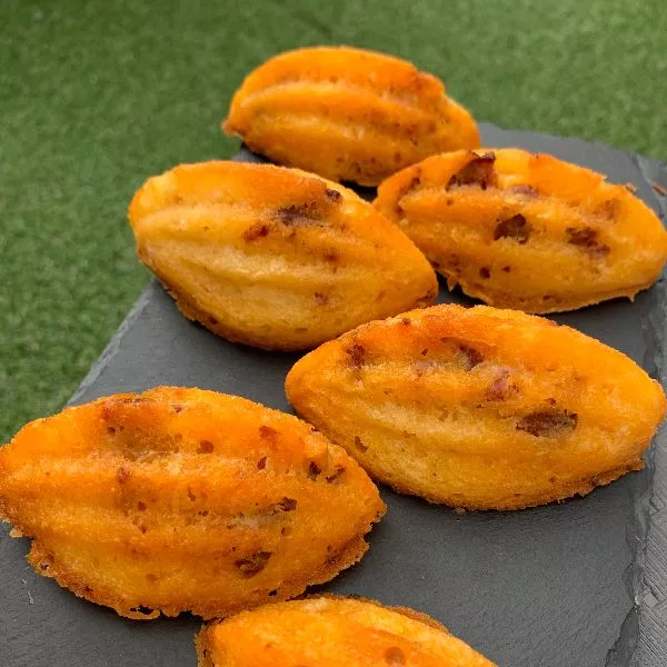 Financiers salés au chorizo