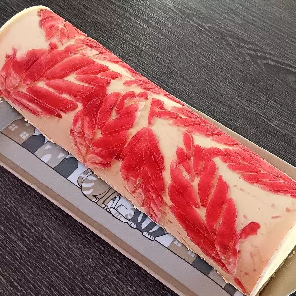 Glâce mascarpone et insert fruits rouge 