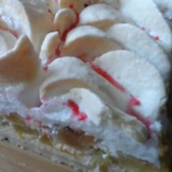 TARTE POMME/RHUBARBE MERINGUEE